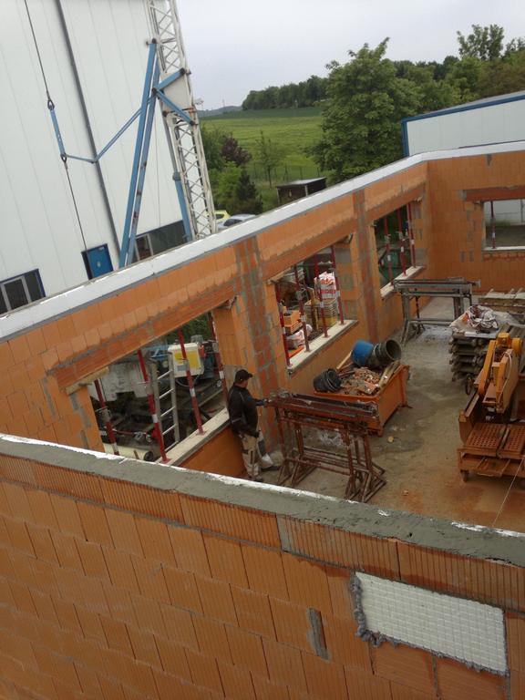 Erweiterung und Modernisierung Buerogebaeude 2015